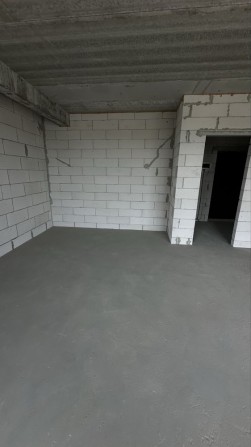 2 кімнатна квартира біля парку зі зручним виїздом до Києва! - фото 1