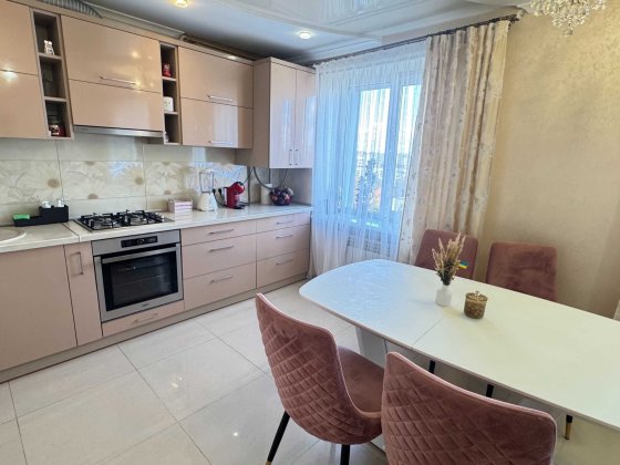 Ексклюзивна 3-х кімн. кварт. з інд. опаленням, пр. Соборності Луцк