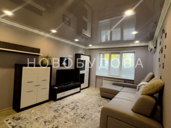 Укомплектована 3х кімнатна квартира з ремонтом. Проспект Лушпи Суми