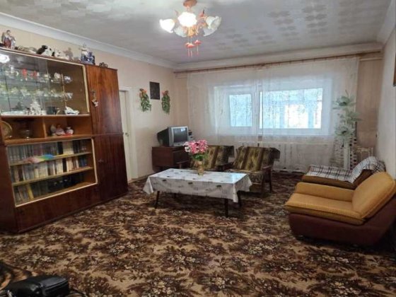 3к квартира з котлом, 2/3 поверх, цегла, 60 м² Полтава