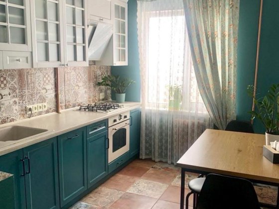 3 кімнатна з ремонтом та меблями р-н Відродження Луцьк