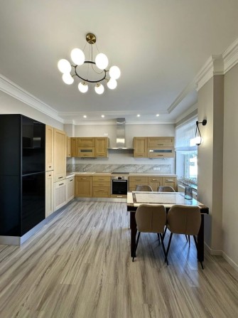 Квартира на вул.Шевченка в Луцьку з ремонтом - фото 1