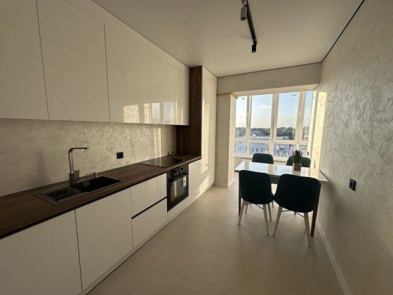 Продам 1-кімнатну  квартру . Новобудова Рівне