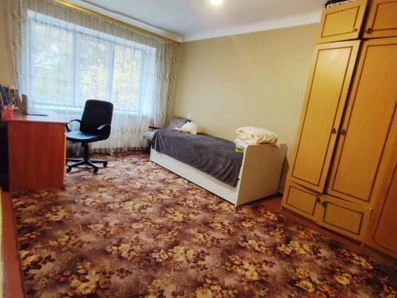 2 кімнатна квартира на Безручка 6 - 42500 Дол США Рівне