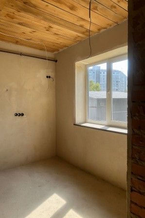 Однокімнатна з землею. Телефонуйте вже! - фото 1