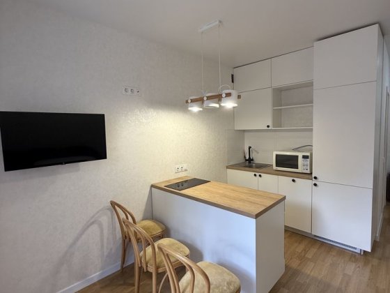 Видова квартира з терасою на парк Центральний! Мін. оформлення! Газ! Ірпінь