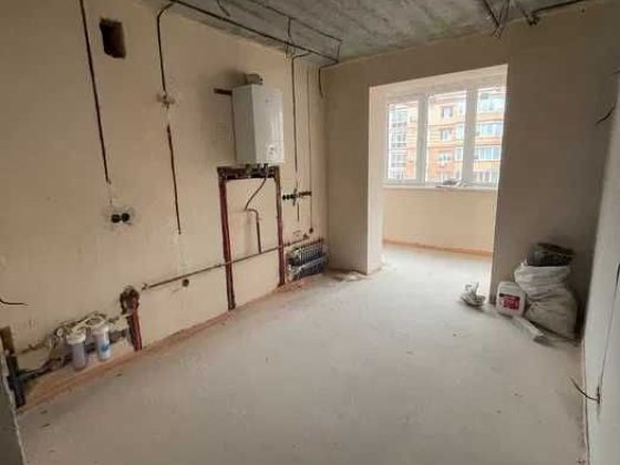 Продам 3к. квартиру з частковим ремонтом ЖК Карат Ирпень