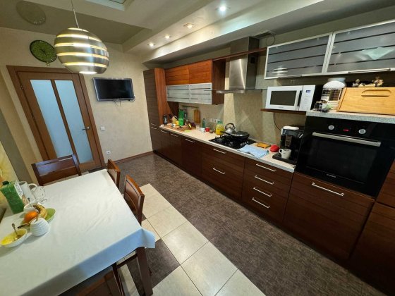 4 кімнатна, 112 м кв. Центр. Новобудова с індивідуальним опаленням. Полтава