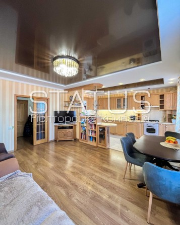 Продаж трикімнатної квартири в центрі. Новий будинок. - фото 1