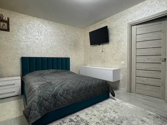 Продаж 2 кімнатної квартири з ремонтом у Північний Ровно