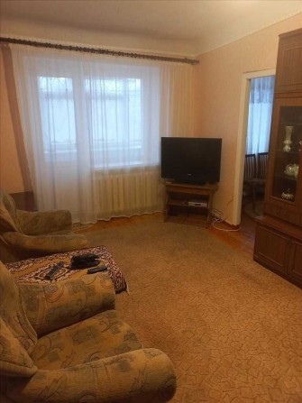 Трикімнатна квартира в гарному місці по доступній вартості - фото 1