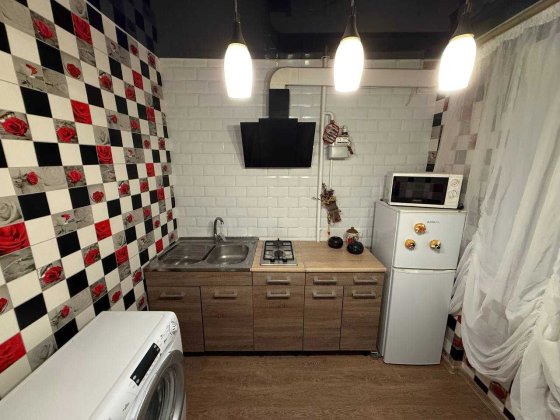 Однокімнатна квартира з косметичним ремонтом на Зигіна Полтава