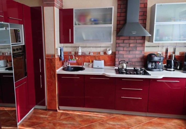 Продаж 3-х кімнатної квартири на Огнівці з гарним ремонтом - фото 1