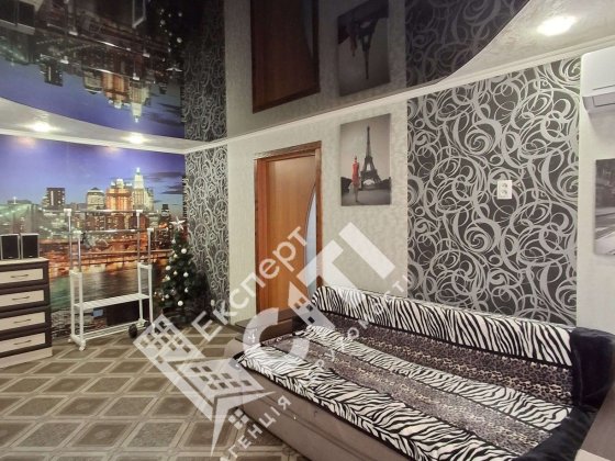 Ціна знижена! Піонер. Балкон - французський Кривий Ріг