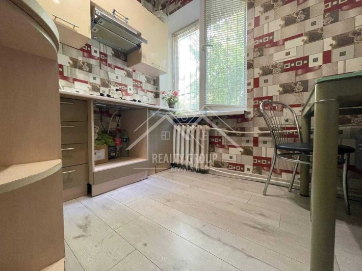 Продаж 2к Сталінки  на 17  кварталі - фото 1