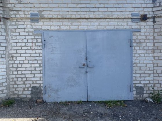 Гараж в гаражном коопер. правый берег Запорожье