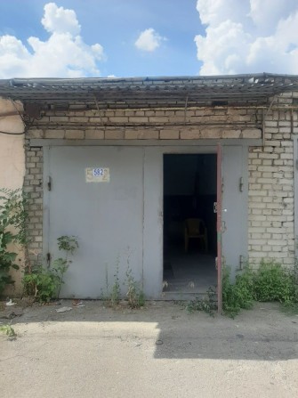Оренда гаража по вул. Єрошенка - фото 1