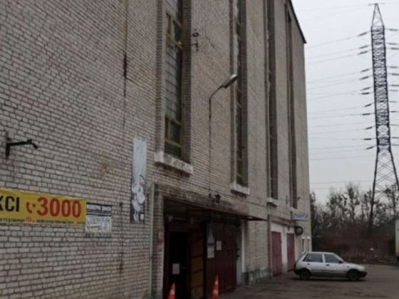 Здам в багатоповерховом гаражі на Тернопольскій 17. Львов