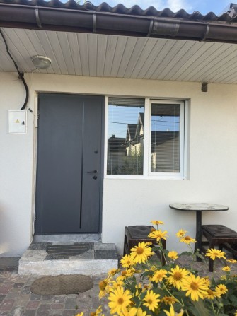 Продаю квартиру в приватному секторі - фото 1