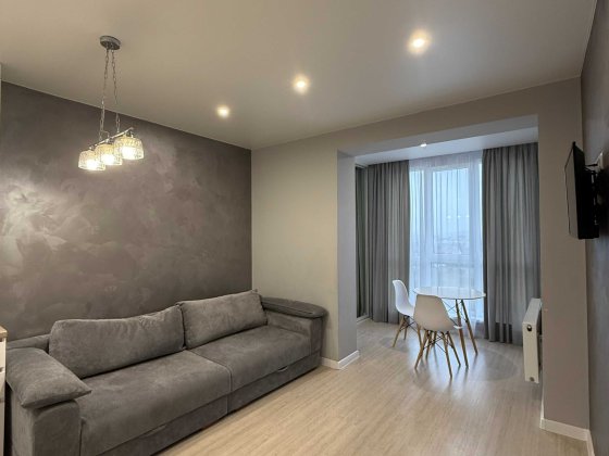 Продам укомплектовану квартиру в новобудові !! Рівне