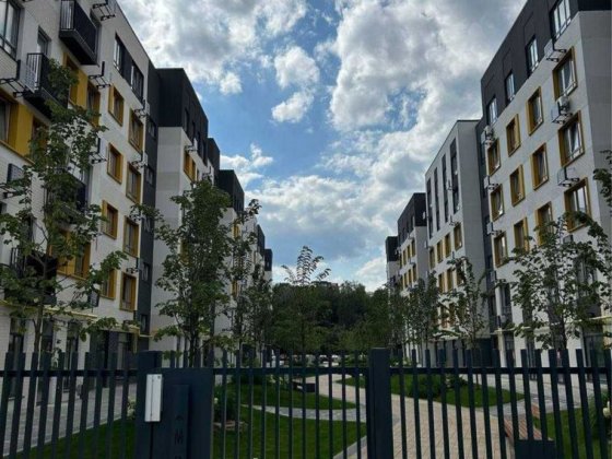 Видова двохкімнатна квартира в ЖК Молодість з балконом! Набережна! Ірпінь