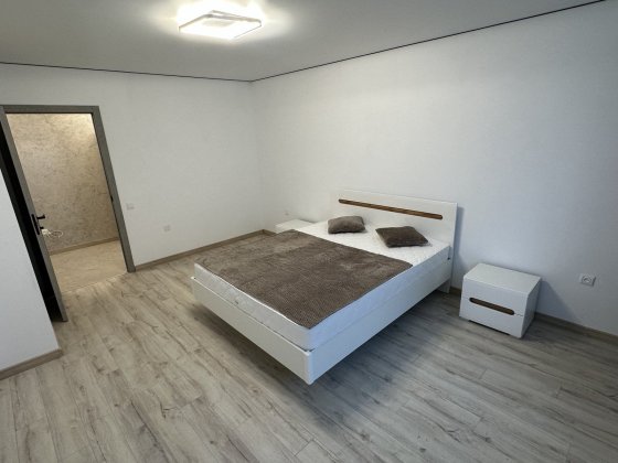 Продаж 2 кім. кв.біля Трц  Подолян 74 кв.з ремо Тернополь