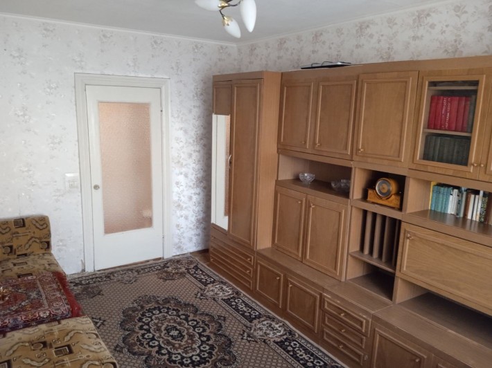 Продам 2 кімнатну квартиру на Відінській - фото 1