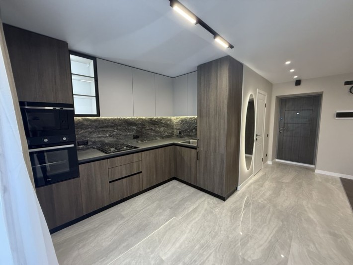 Продається 1-кімнатна квартира вул. Чернівецька, поблизу Центр - фото 1