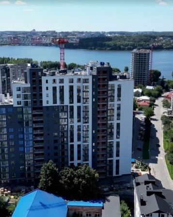 Продаж 3к квартири 82 кв. м на вул. Полковника Данила Нечая - фото 1