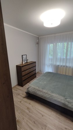 Елітна трьошка, свіжий ремонт, меблі, техніка, Єсеніна 13. - фото 1