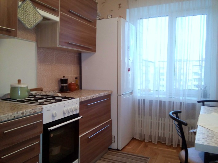 Затишна квартира на Сонячному масиві з окремими кімнатами
46 500 $ - фото 1