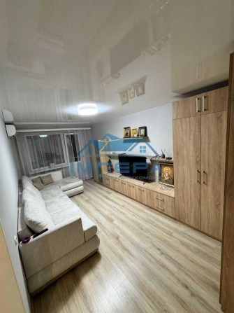 Продам 2 к квартиру на 5 школі - фото 1