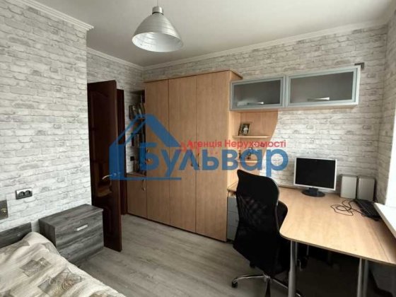 Левада І Поверх 9/9 І Цегляний будинок І Площа 70 кв/м І КОД 40683 Полтава