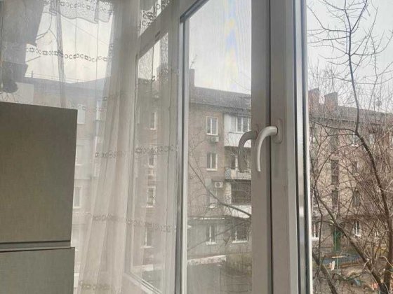 3 кімн. квартира з ремонтом на Рокуватій Кривой Рог