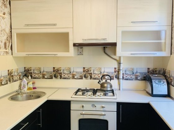 Продам-2кв.В.Матусевича ( Цирк) Кривий Ріг