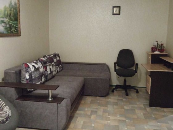 Продам двухкімнатну на 44 кварталі Кривий Ріг