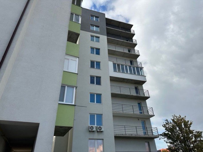 Продаж 3 кімнатної квартири на Дружбі - фото 1