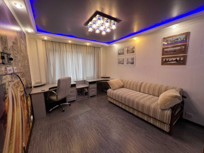 Квартира для життя і душі. З ремонтом, візьміть тільки капці. Без % - фото 1