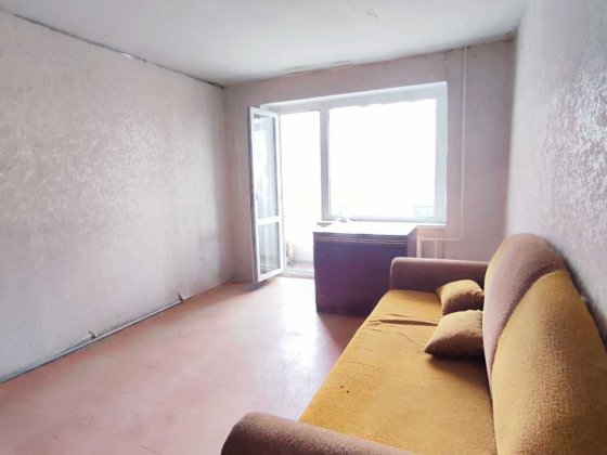 Продаж  1 кім. квартири вул. Чарівна (8 Лікарня) Кривий Ріг