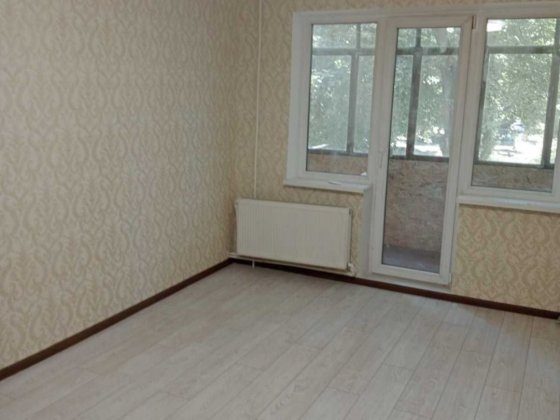 Продається 2кімн.кв.з автономним опаленням.Долгінцево,В.Містечко 33 Кривий Ріг