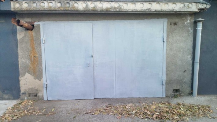 Сдам гараж Лузановка ,Молодая гвардия - фото 1