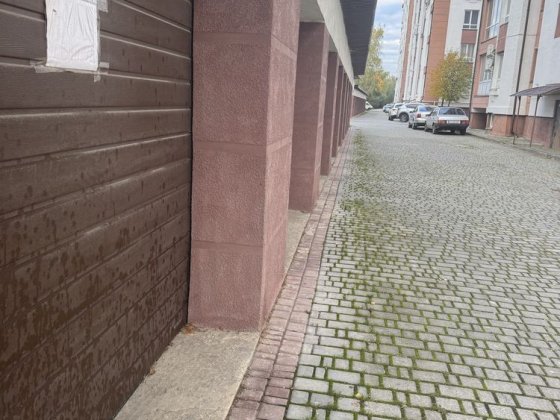 Здам в оренду, Гараж с. Крихівці, Калинова Слобода. В хорошому стані Криховцы