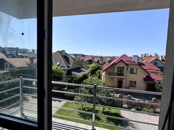 2-во кімнатна квартира з автономним газовим опаленням Рівне