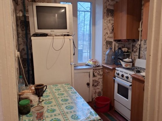 Продам малосімейку на 8 міськлікарні Кривой Рог