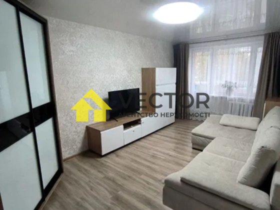 Продаж 2-кімнатної квартири з ремонтом, район Алмазний Полтава