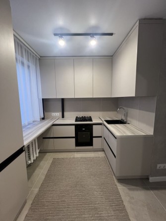 Продам 3 кімнатну квартиру по вулиці Співдружності 32 . - фото 1