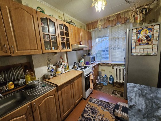 3 комн Содружества Кривой Рог