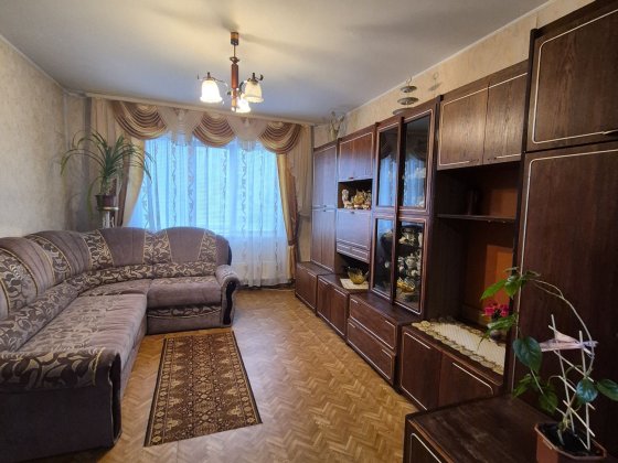 Продаж просторої квартири на Заливній 33 Сумы