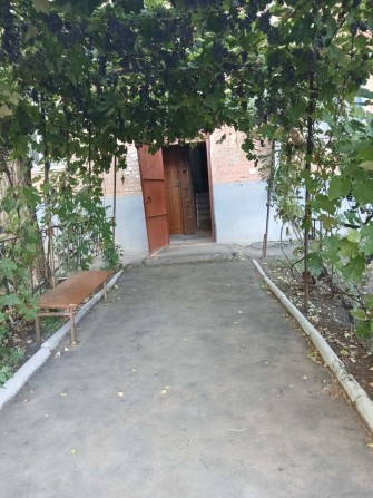 Продам квартиру двохкомнатную рай.  Юності. - фото 1