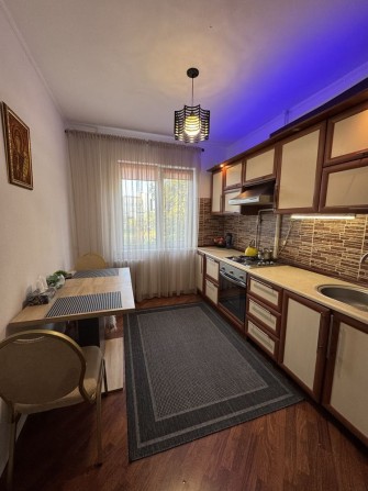 Трикімнатна квартира на Гайдамацькій - фото 1